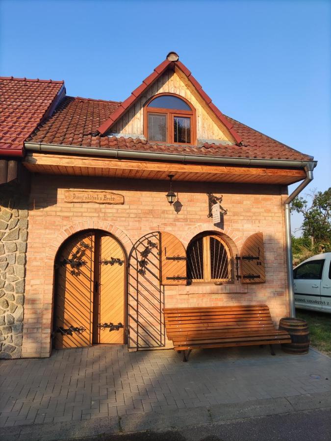 Vinny Sklep U Brodu Vacenovice Kültér fotó
